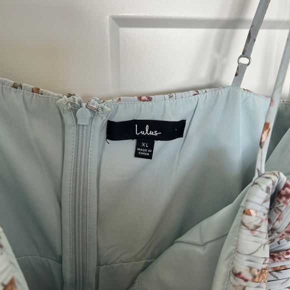 Lulu’s Blue Floral Print Tiered Dress, Size XL - Picture 5 of 8